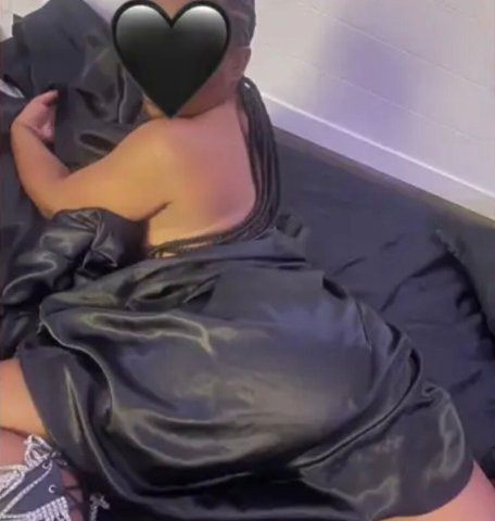Discreet, selective Female Escort in Hampton — 24/7 booking details by text - 1