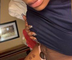 St. Louis Female Escort — 2 Pop 420 Trades - Image 2