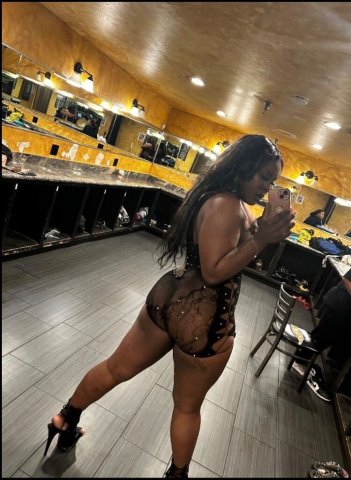Cynai — Female Escort for Outcalls in Orange County, CA (Host or Come to Your Place) - 1