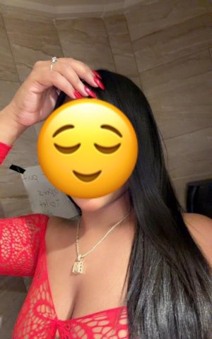  Sexy Latina Caliente (24) — Daddy - 1