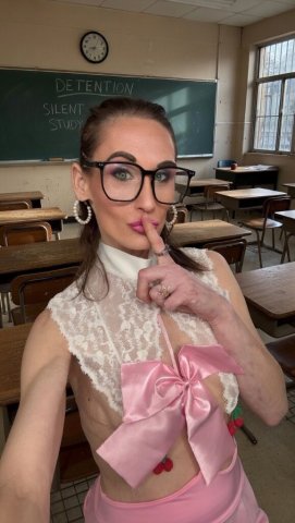 Ocala FL Incall Dating Companion & BDSM Sessions - 1