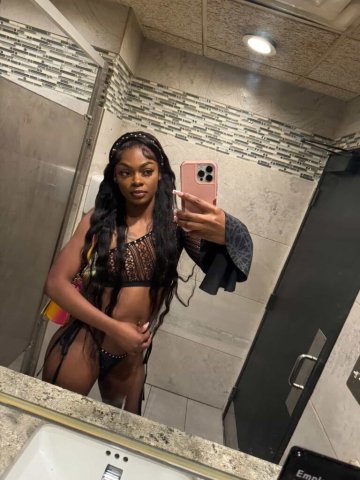 Exotic Dancer in Flint, Michigan — 22 - 1