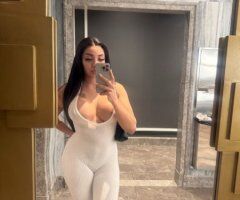 Minneapolis / St. Paul escorts - Sexy 22 — High Class Big Tits & Upscale Incalls