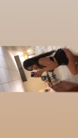 Phoenix Female Escort — Incall, Outcall & Car Meetups (Real Pics) - 1