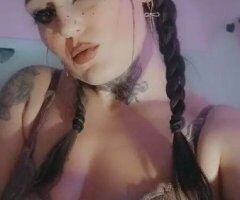 Portland escorts - Portland Russian Female Escort — Long Legs & Intense-when-close Vibes