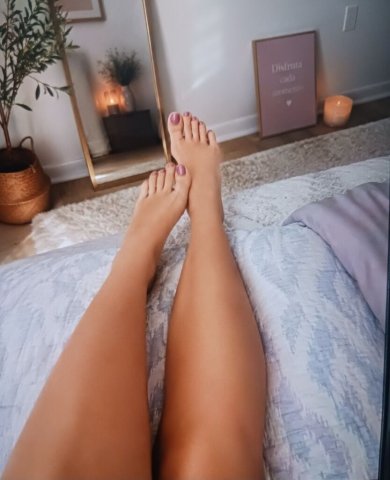 Latin Female Escort (32) — Tampa, FL - 1
