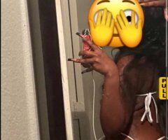 Houston escorts - Houston Petite Sweet Escort — Throat Play