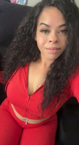 Thick, Busty Beauty Visiting — Duos - 1
