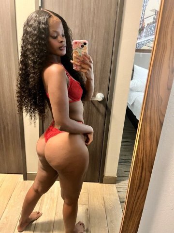 Maranda (5'2) Sexy Chocolate — In-Call, Out-Call & Overnights in New Orleans - 1