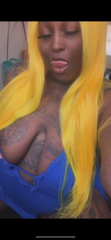 Milwaukee Female Escort — Incalls Only, Throat Goat & Deep Throat - 1