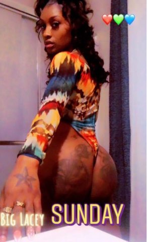 Toledo, Ohio Female Escort — Overnight + Dinner Dates (After Midnight) - 1
