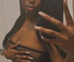 Charleston SC Female Escort — Incall/Outcall Curvy Sensual Beauty - Image 6