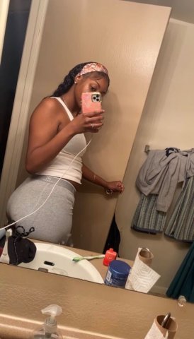 Carlsbad & Oceanside Escort — Incall & Outcall Availability - 1