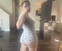 Blonde bombshell Las Vegas female escort — FaceTime shows + content - Image 6