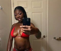 Minneapolis / St. Paul escorts - Slim Petite 25 y/o Ebony Female Escort — $200+