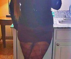 Space Coast escorts - Merritt Island Female Escort — Room Special Incall