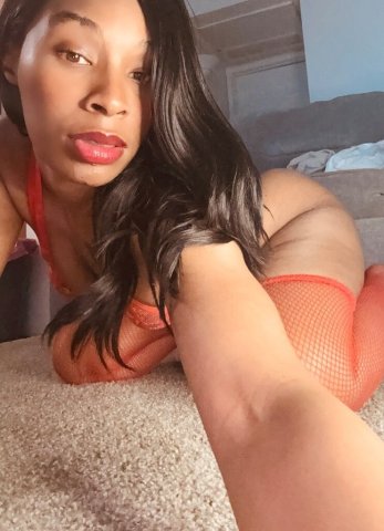 Mistress Melodystar — Hosting & Outcalls (Omaha) Warm, Calm Sessions - 1