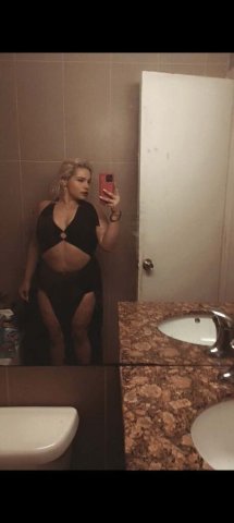 Slavic throat goat & Slavic squirter (incall) - 1