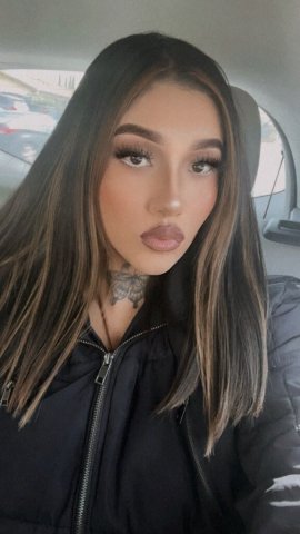 Incall Latina Escort — Petite 5'0, Big Booty (100% Real) - 1