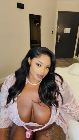 Central Jersey Fetish Escort — Upscale Throat Service, New Pics - 1