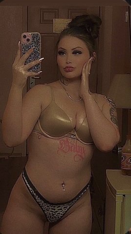 Fayetteville NC Female Escort — Incall, outcall & car fun - 1
