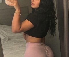 Latina Baby in Fort Myers, Florida - Image 2