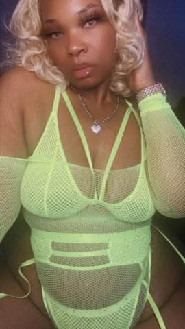 Honey — Upscale Phoenix Companion for Dates, Massage, and Online Fun - 1