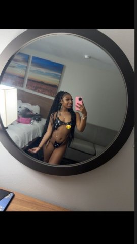 Baton Rouge Female Escort — Incalls, Outcalls & FaceTime Verification - 1