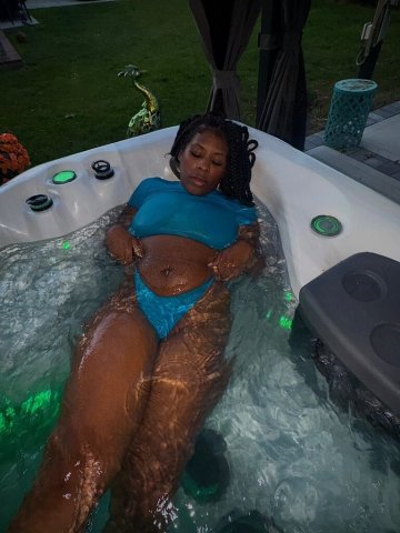 Long Island New York Sexy Baddie — GFE & Massage Packages - 1