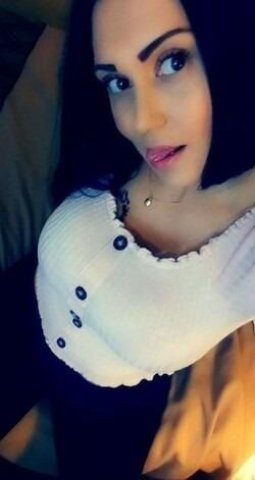 Statesville Brunette Escort — Upscale Casino, Events, Overnights - 1