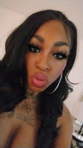 Armela — In-Call & Out-Call Car Dates - 1