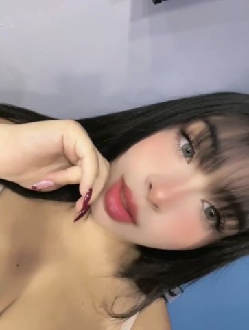 Latina Disponible — 19, Fotos Reales - 1