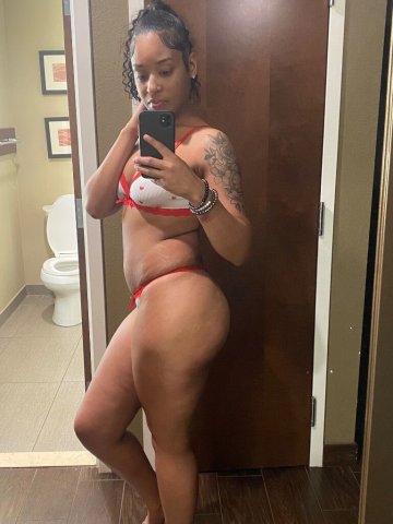 Cincinnati Female Escort — FT or Duo Fun Session - 1