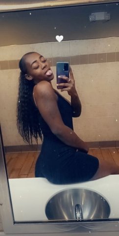 Atlanta Escort — HENNESSSYYY Sip (Incall & Outcall) - 1