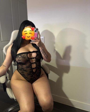 Seattle WA Latina Female Escort — Extra Services, FaceTime Available - 1