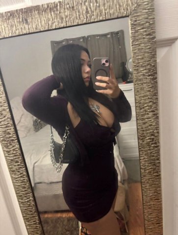 Discreet Latina Escort, 24 — Spanish & English - 1