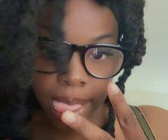 Minneapolis / St. Paul escorts - Late-Night Minneapolis/St. Paul Escort — In-Calls & Out-Calls