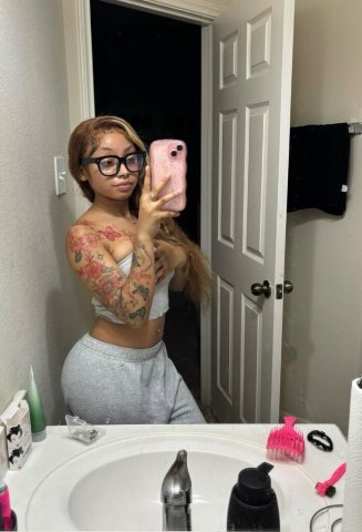 Reno, NV Young Sexy Slim Female Escort — Playful & Rates Firm - 1