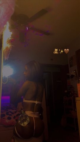 Oklahoma City Female Escort — GFE, Roleplay, Fetishes & Outcall - 1