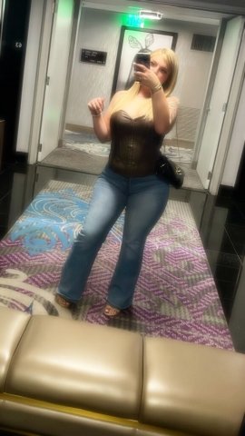 Manhattan Thick & Fine Female Escort — Two Girl Special - 1
