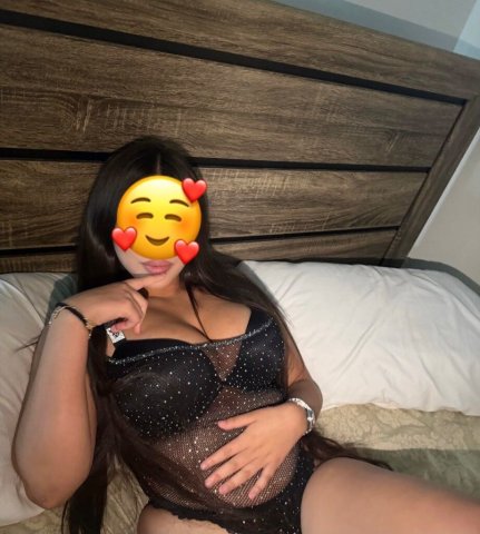 Seattle Latina Escort — New in Town - 1