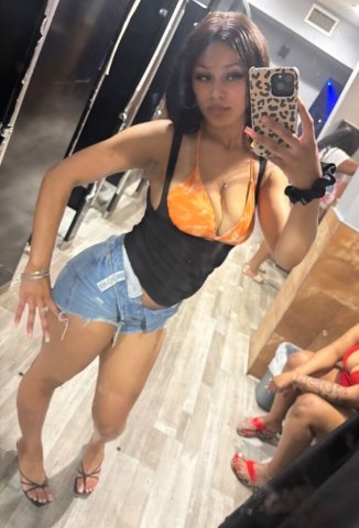 Inland Empire CA Female Escort — Meets & content (facetime/google meets/snap) - 1