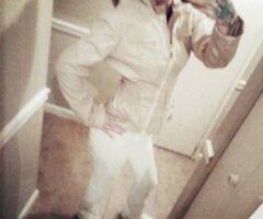 Memphis TN Escort — Late-20s Discreet Outcall Companion - Image 2