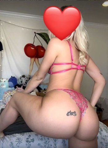 Latin & Asian Escorts in Orange County — Full Service with BBBJ, GFE & Nuru Massage - 1