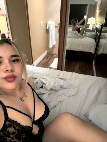 Orlando Female Escort — Oral Sex & Deep Throat Sessions - 1