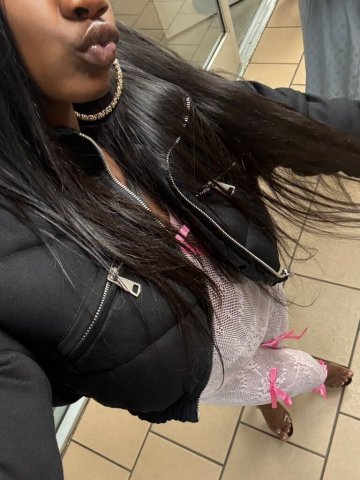Petite Chocolate Hottie — Car Dates, Outcalls & In-Call (Video Verified) - 1