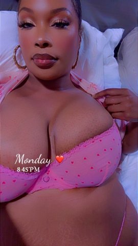 Linden InCall — Curvy Incall Service (Throat Goat) - 1
