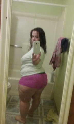 Mixed Thick Midget Specials — Incall Tuesday/Wednesday Minneapolis–St. Paul - 1