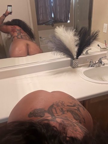 Fluffy & Moist — Juicy FT Show - 1