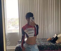 Looking for someone who can match my freak - Image 5